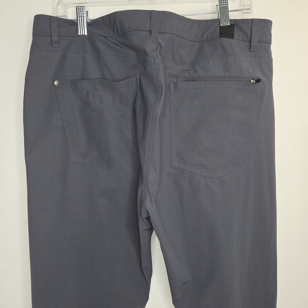 Vuori Mens Pants 36x32 Charcoal Gray V430 Performance Stretch Golf Chino EUC